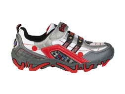 福建省南安市三鑫鞋業產品展覽 匠心鑄就品質，創新引領時尚